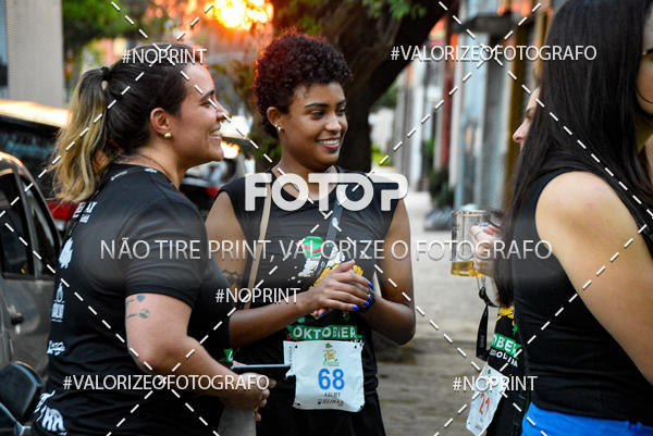 Buy your photos of the eventOktobier Corrida da Cerveja 2019 on Fotop