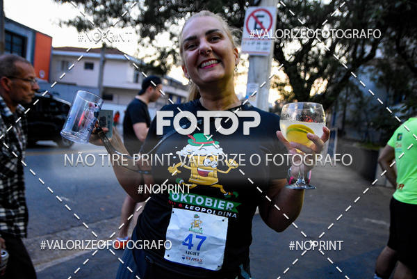 Buy your photos of the eventOktobier Corrida da Cerveja 2019 on Fotop