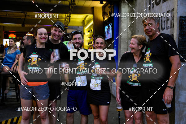 Buy your photos of the eventOktobier Corrida da Cerveja 2019 on Fotop