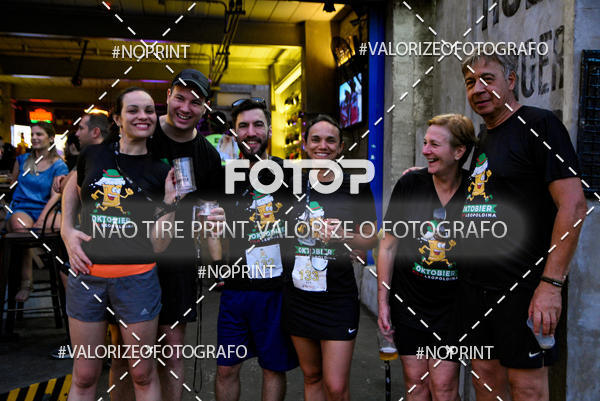 Buy your photos of the eventOktobier Corrida da Cerveja 2019 on Fotop