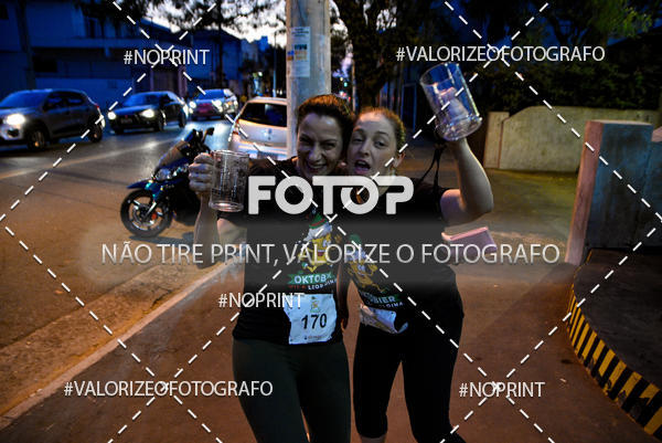 Buy your photos of the eventOktobier Corrida da Cerveja 2019 on Fotop