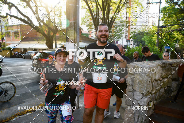 Buy your photos of the eventOktobier Corrida da Cerveja 2019 on Fotop