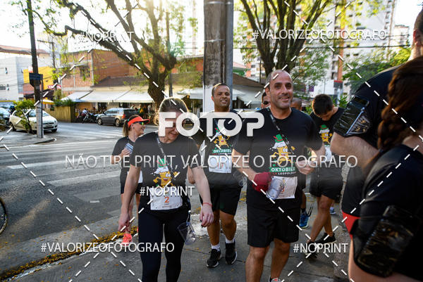 Buy your photos of the eventOktobier Corrida da Cerveja 2019 on Fotop