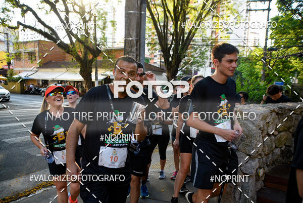 Buy your photos of the eventOktobier Corrida da Cerveja 2019 on Fotop