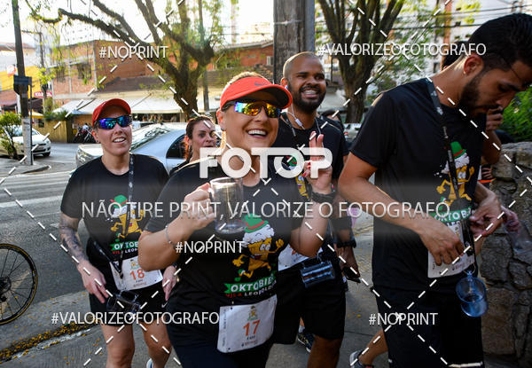 Buy your photos of the eventOktobier Corrida da Cerveja 2019 on Fotop