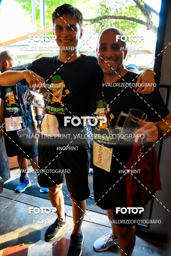 Buy your photos of the eventOktobier Corrida da Cerveja 2019 on Fotop