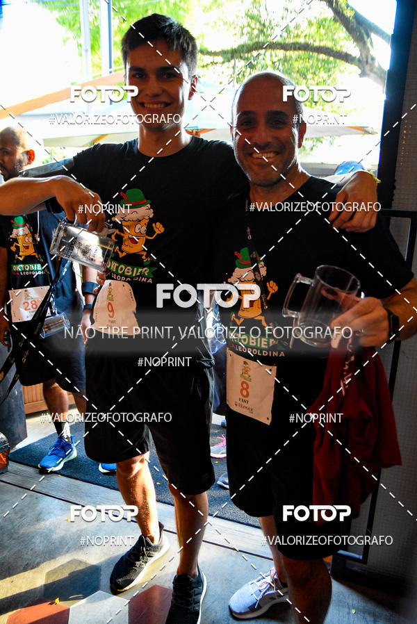 Buy your photos of the eventOktobier Corrida da Cerveja 2019 on Fotop
