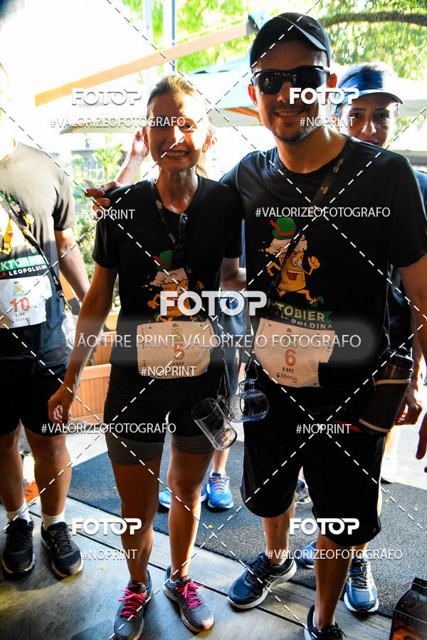 Buy your photos of the eventOktobier Corrida da Cerveja 2019 on Fotop