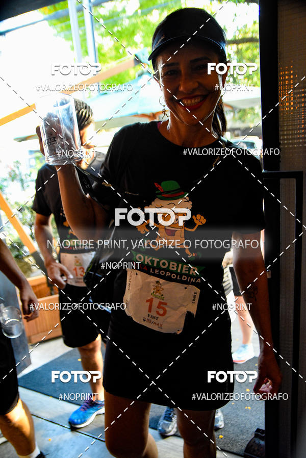 Buy your photos of the eventOktobier Corrida da Cerveja 2019 on Fotop