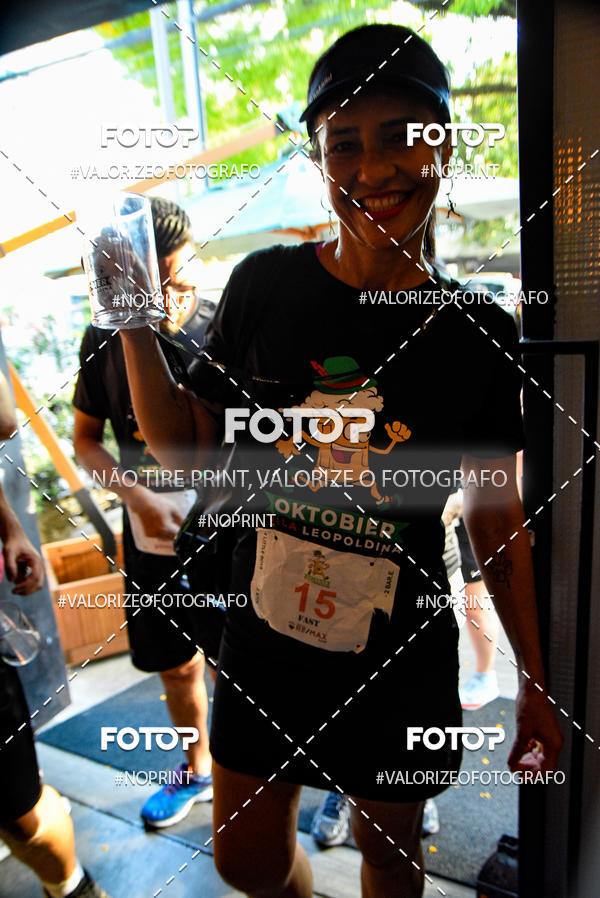 Buy your photos of the eventOktobier Corrida da Cerveja 2019 on Fotop