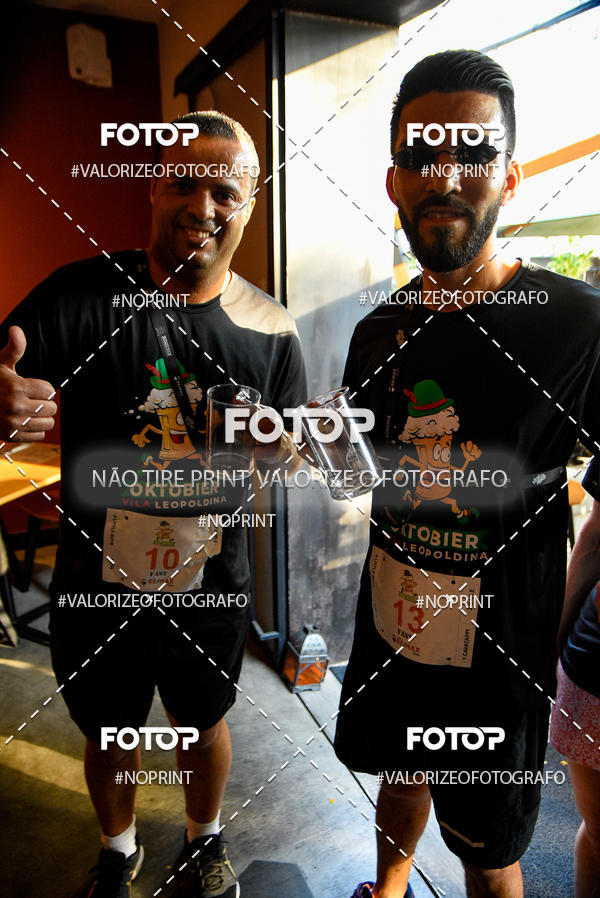 Buy your photos of the eventOktobier Corrida da Cerveja 2019 on Fotop