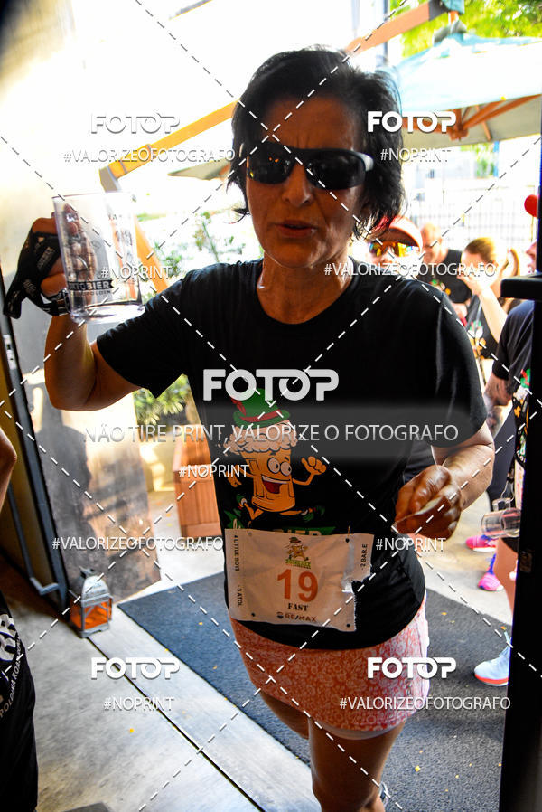 Buy your photos of the eventOktobier Corrida da Cerveja 2019 on Fotop