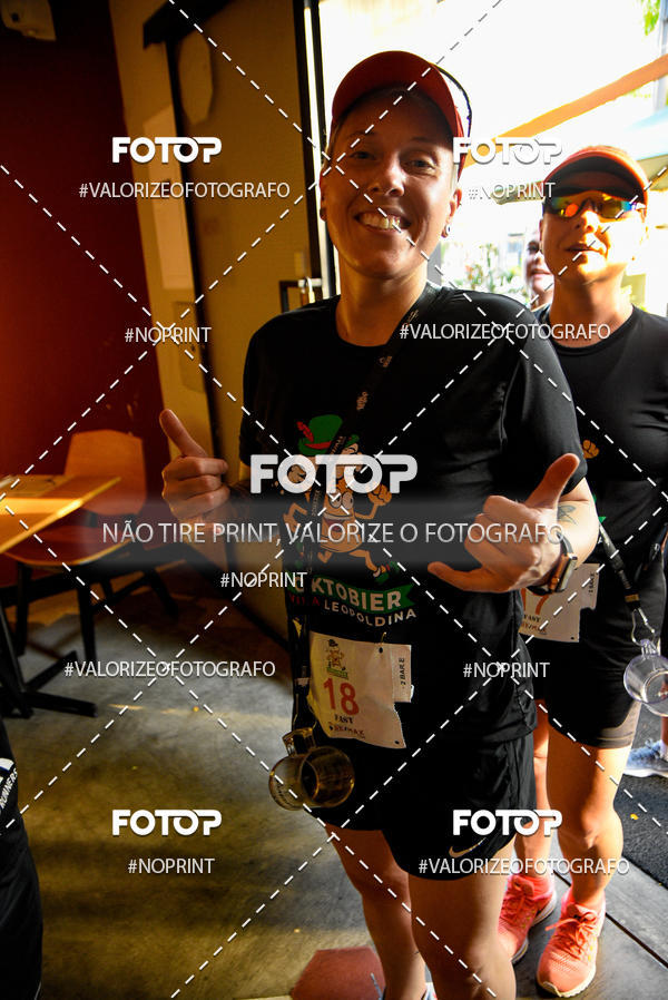 Buy your photos of the eventOktobier Corrida da Cerveja 2019 on Fotop
