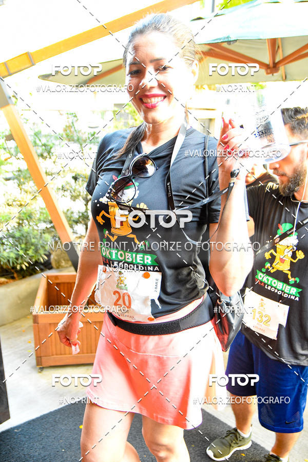 Buy your photos of the eventOktobier Corrida da Cerveja 2019 on Fotop