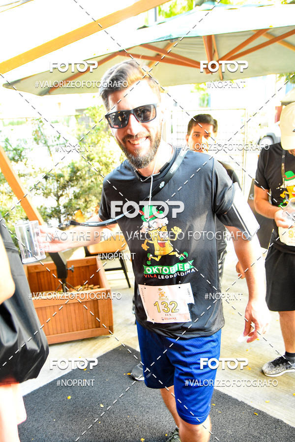 Buy your photos of the eventOktobier Corrida da Cerveja 2019 on Fotop