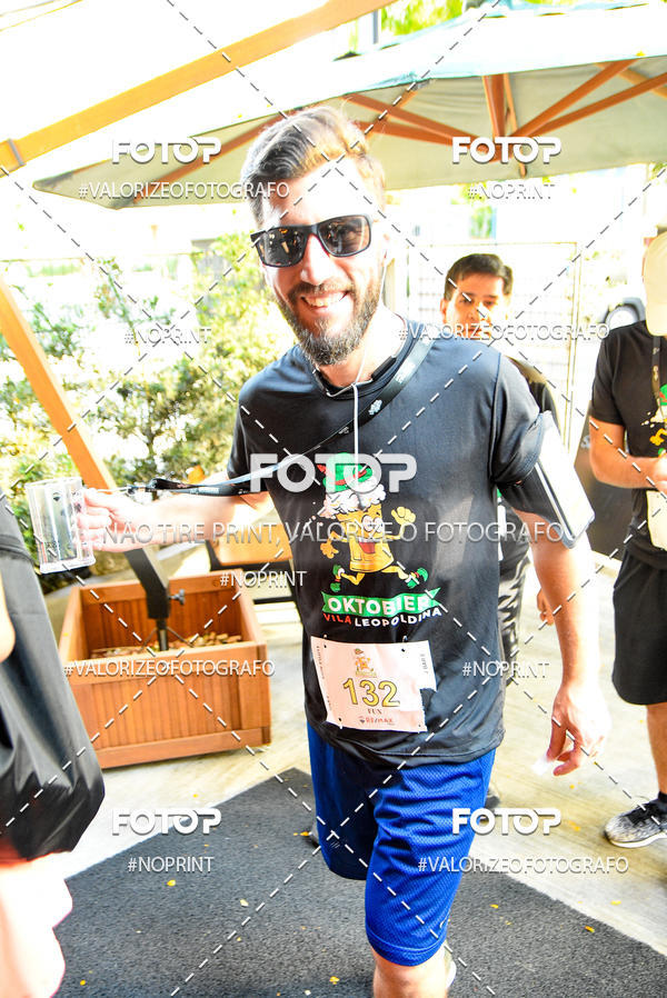 Buy your photos of the eventOktobier Corrida da Cerveja 2019 on Fotop