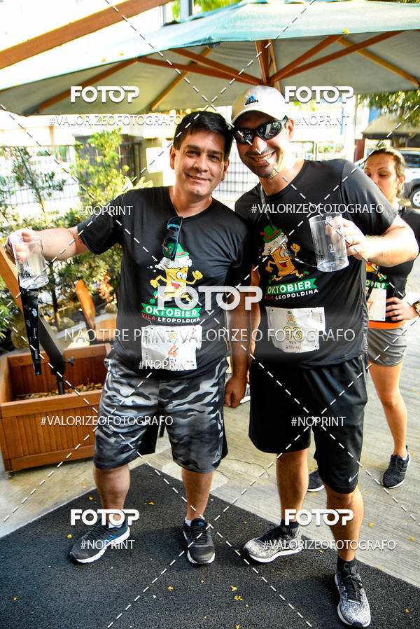Buy your photos of the eventOktobier Corrida da Cerveja 2019 on Fotop