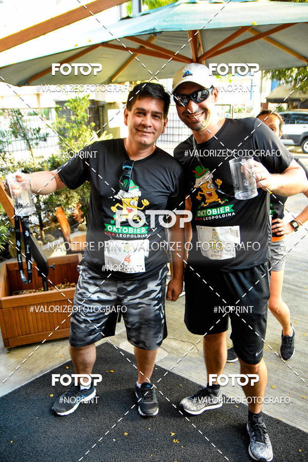Buy your photos of the eventOktobier Corrida da Cerveja 2019 on Fotop