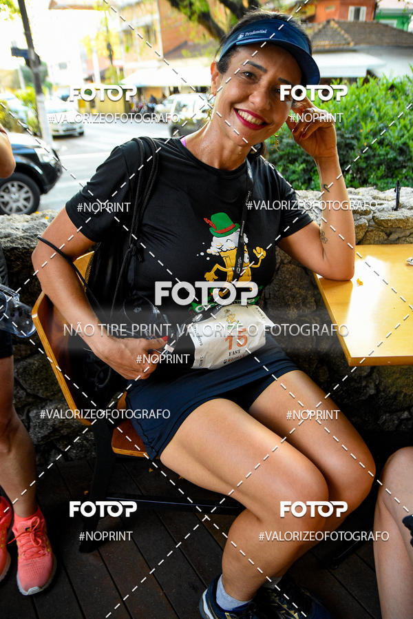 Buy your photos of the eventOktobier Corrida da Cerveja 2019 on Fotop