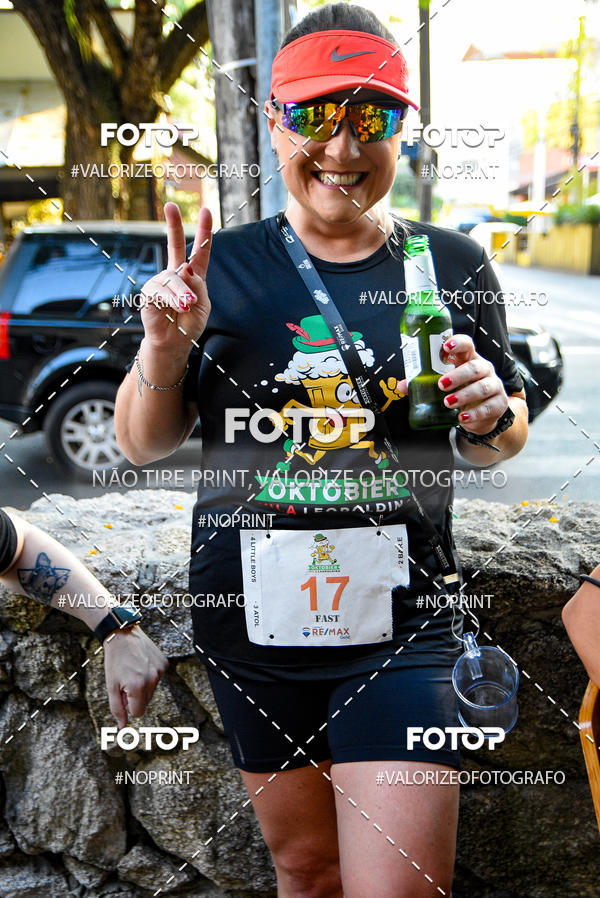 Buy your photos of the eventOktobier Corrida da Cerveja 2019 on Fotop