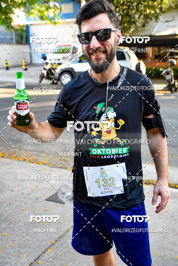 Buy your photos of the eventOktobier Corrida da Cerveja 2019 on Fotop