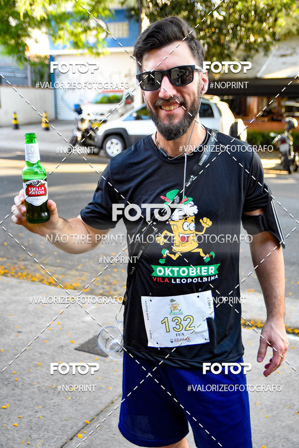 Buy your photos of the eventOktobier Corrida da Cerveja 2019 on Fotop