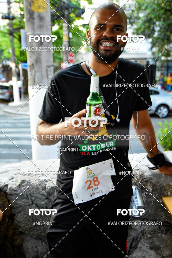 Buy your photos of the eventOktobier Corrida da Cerveja 2019 on Fotop