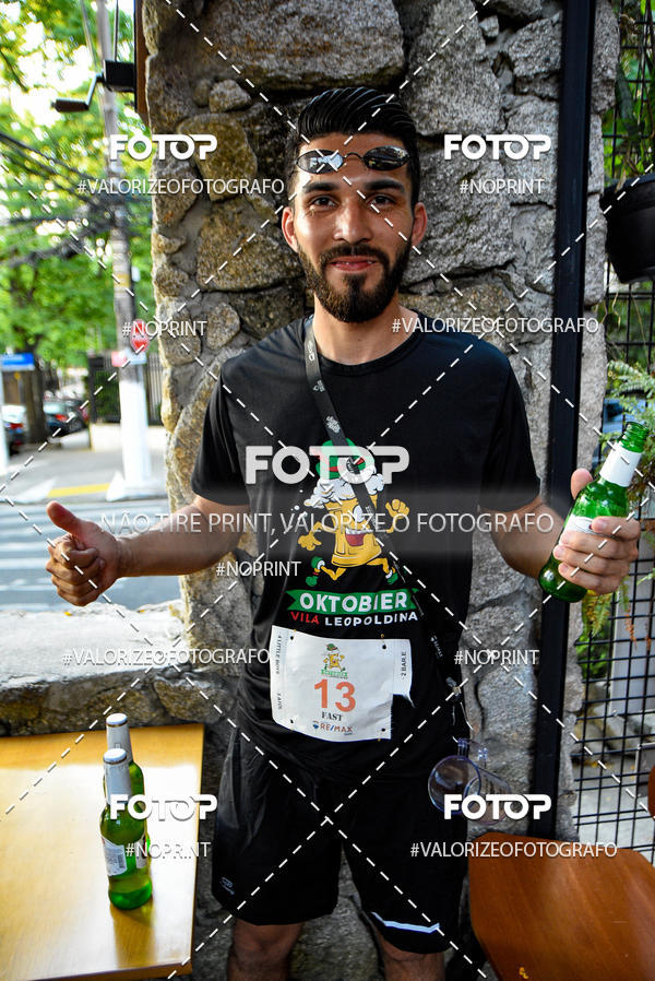 Buy your photos of the eventOktobier Corrida da Cerveja 2019 on Fotop