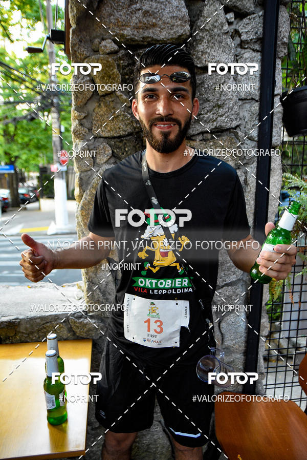 Buy your photos of the eventOktobier Corrida da Cerveja 2019 on Fotop