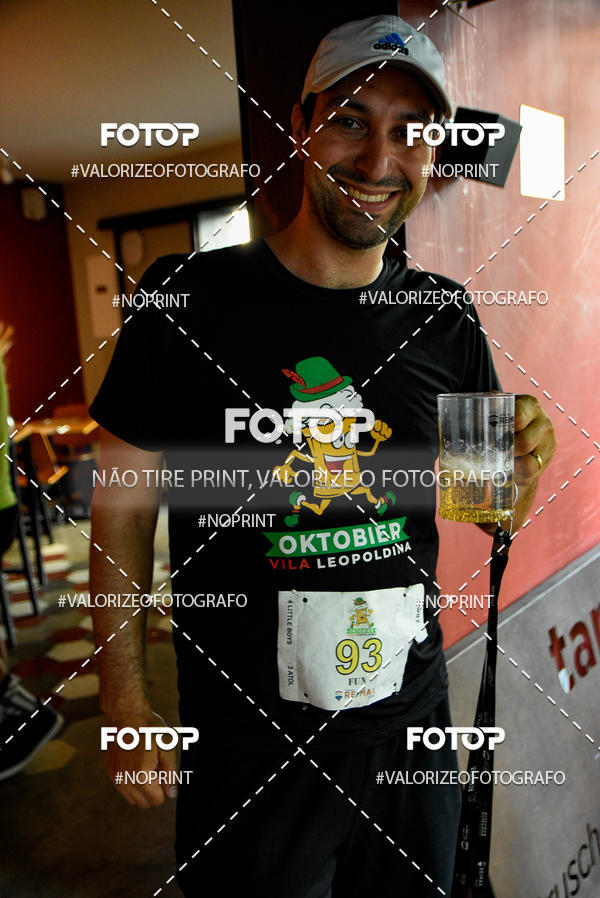Buy your photos of the eventOktobier Corrida da Cerveja 2019 on Fotop