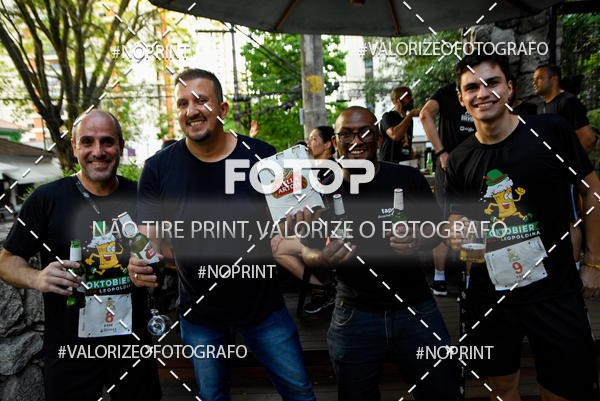 Buy your photos of the eventOktobier Corrida da Cerveja 2019 on Fotop