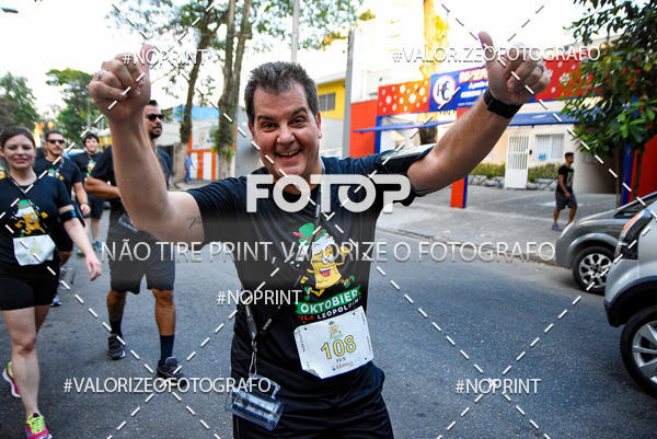 Buy your photos of the eventOktobier Corrida da Cerveja 2019 on Fotop