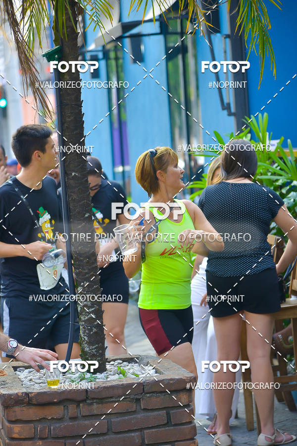 Buy your photos of the eventOktobier Corrida da Cerveja 2019 on Fotop