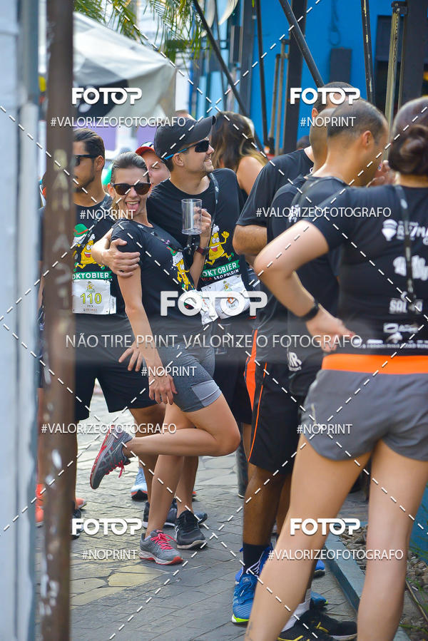 Buy your photos of the eventOktobier Corrida da Cerveja 2019 on Fotop