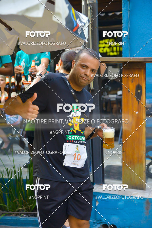 Buy your photos of the eventOktobier Corrida da Cerveja 2019 on Fotop