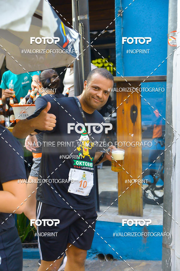 Buy your photos of the eventOktobier Corrida da Cerveja 2019 on Fotop