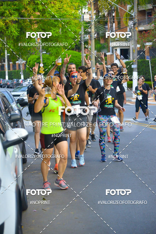 Buy your photos of the eventOktobier Corrida da Cerveja 2019 on Fotop