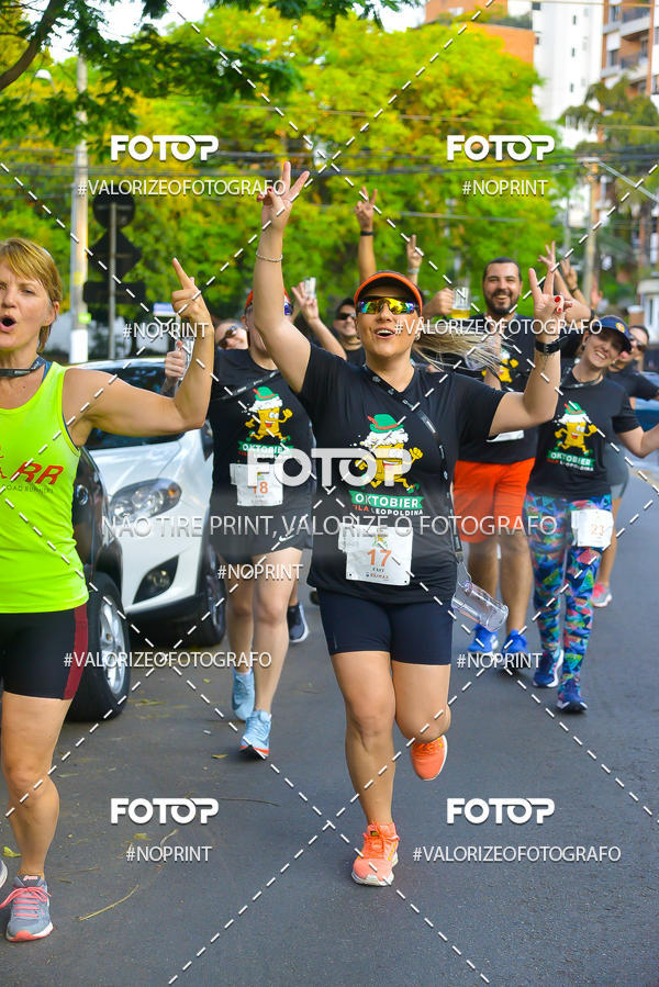 Buy your photos of the eventOktobier Corrida da Cerveja 2019 on Fotop