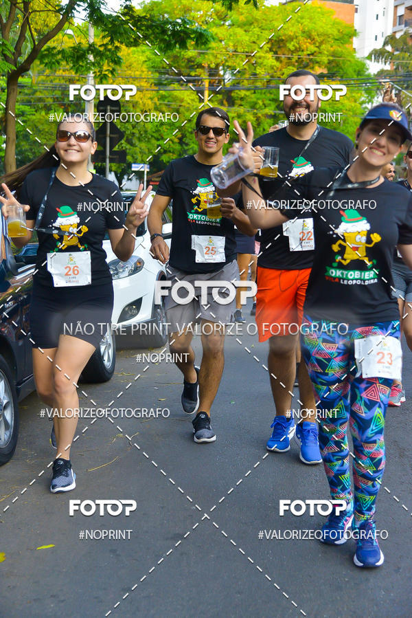 Buy your photos of the eventOktobier Corrida da Cerveja 2019 on Fotop