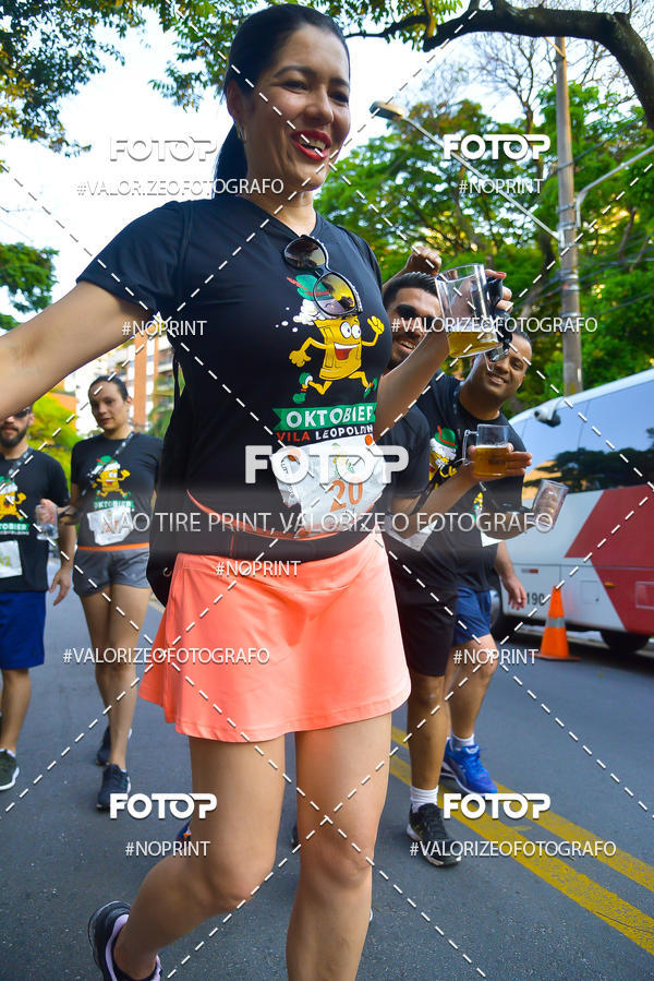 Buy your photos of the eventOktobier Corrida da Cerveja 2019 on Fotop