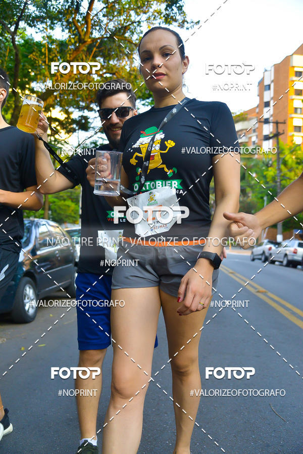 Buy your photos of the eventOktobier Corrida da Cerveja 2019 on Fotop