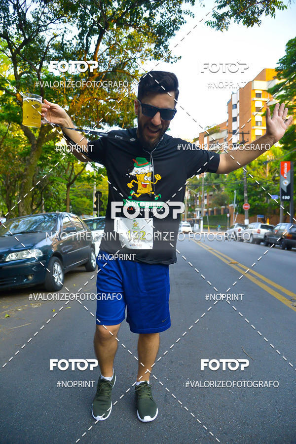 Buy your photos of the eventOktobier Corrida da Cerveja 2019 on Fotop