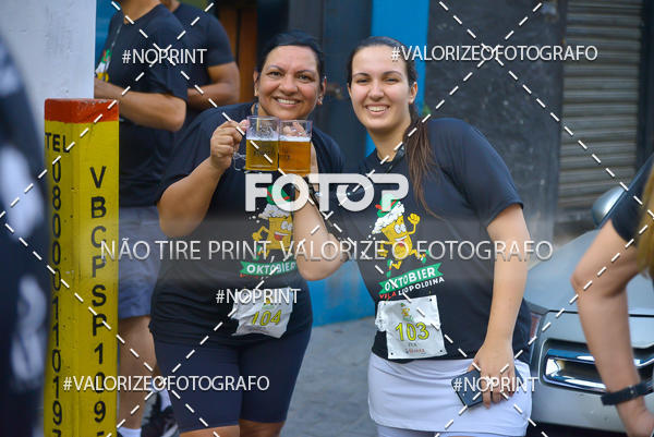 Buy your photos of the eventOktobier Corrida da Cerveja 2019 on Fotop