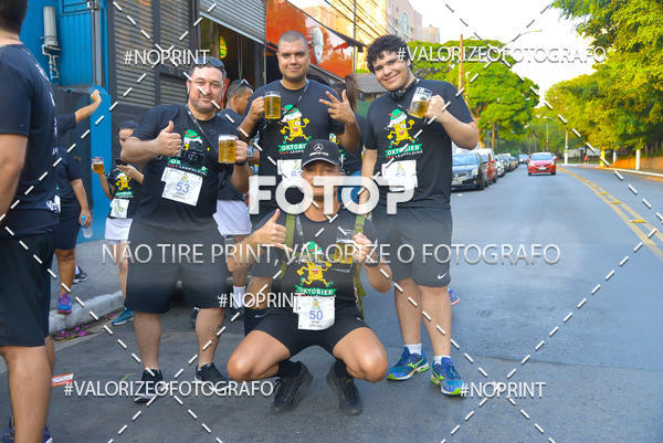 Buy your photos of the eventOktobier Corrida da Cerveja 2019 on Fotop