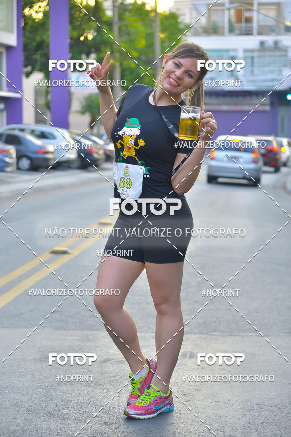 Buy your photos of the eventOktobier Corrida da Cerveja 2019 on Fotop