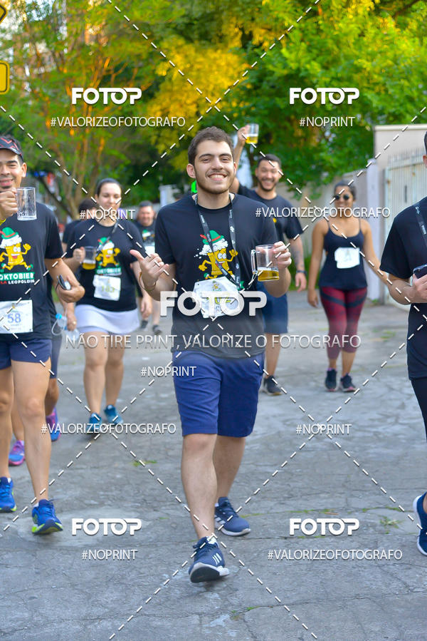Buy your photos of the eventOktobier Corrida da Cerveja 2019 on Fotop