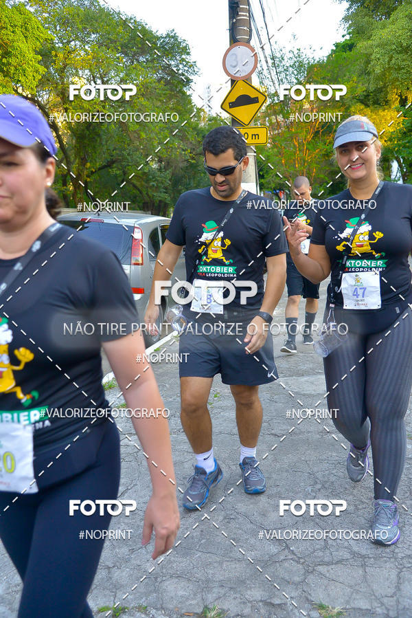 Buy your photos of the eventOktobier Corrida da Cerveja 2019 on Fotop