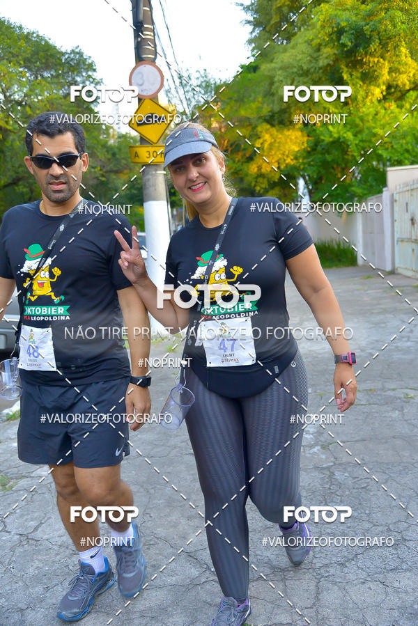 Buy your photos of the eventOktobier Corrida da Cerveja 2019 on Fotop