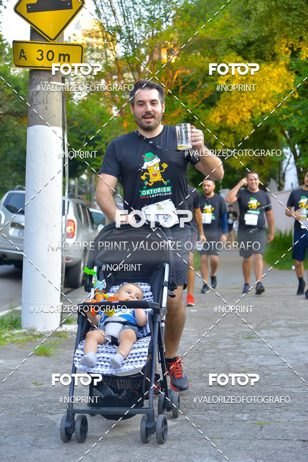 Buy your photos of the eventOktobier Corrida da Cerveja 2019 on Fotop
