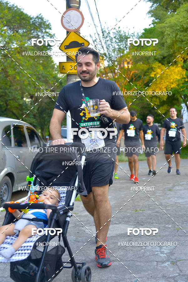 Buy your photos of the eventOktobier Corrida da Cerveja 2019 on Fotop